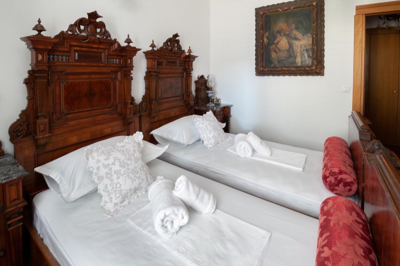 Royal Heritage Apartment In Split Center Bagian luar foto